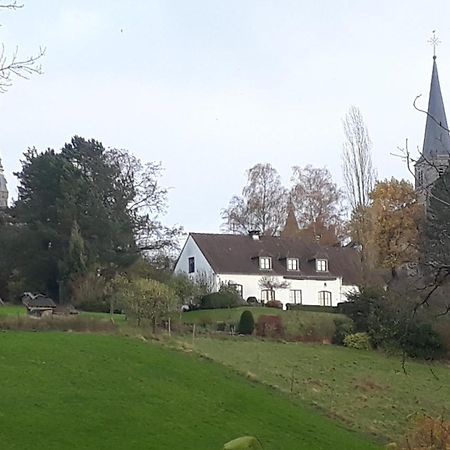 B&B Les Cresses Ciney Buitenkant foto